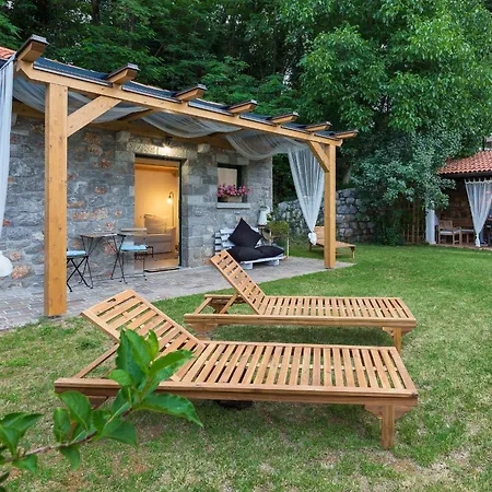 Villa 9B-The Tiny House Sežana Exterior foto